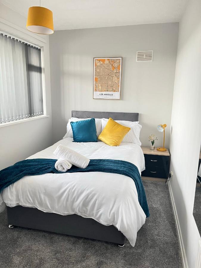 Hilltop Place Suites Near Doncaster Racecourse 외부 사진