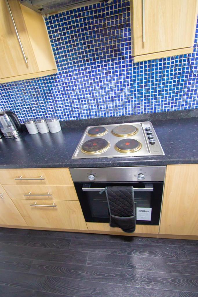 Hilltop Place Suites Near Doncaster Racecourse 외부 사진