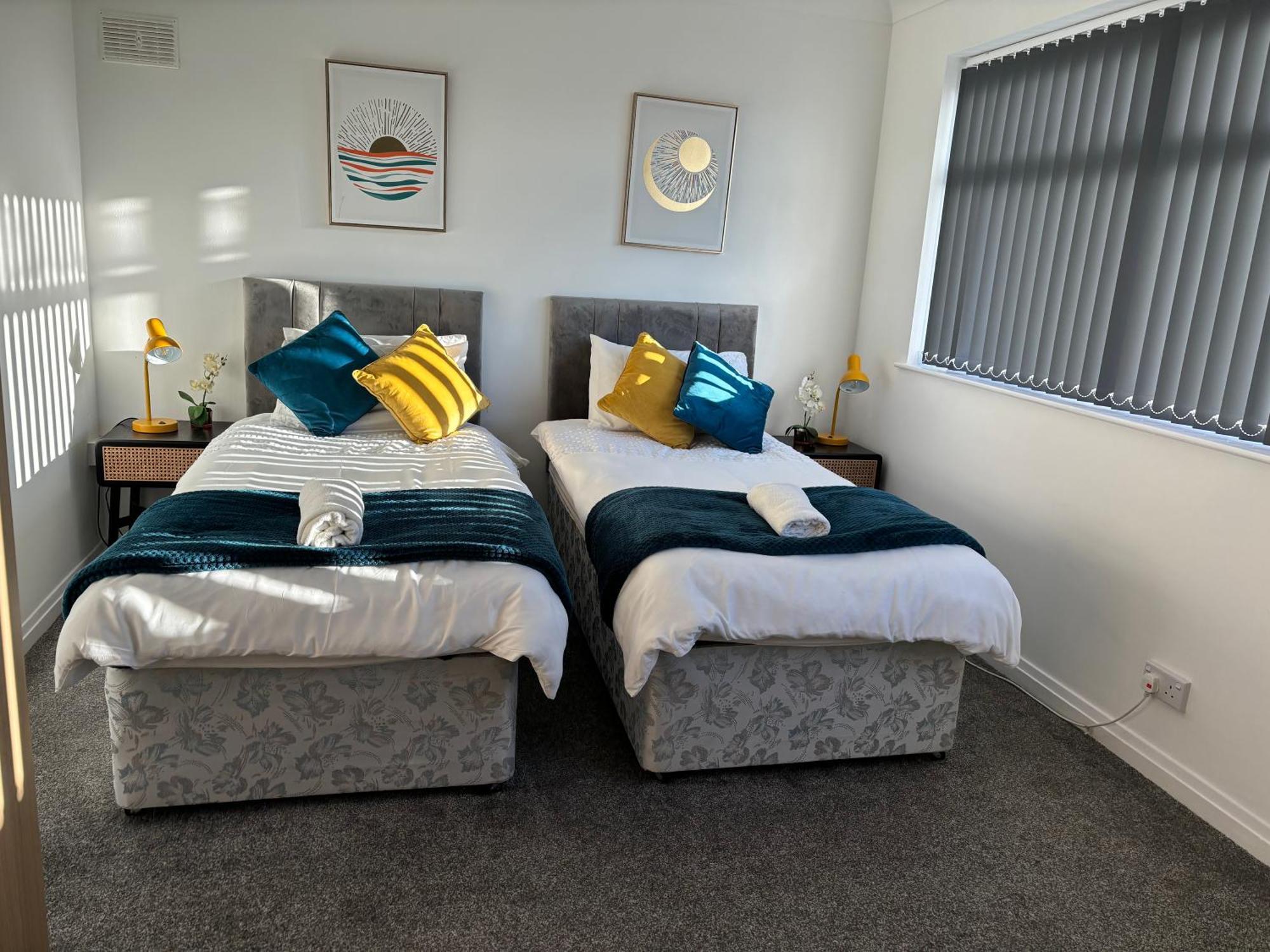 Hilltop Place Suites Near Doncaster Racecourse 외부 사진